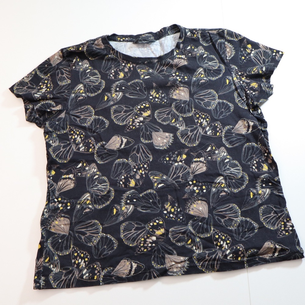 Quest Butterfly Wing Print T-Shirt Womens Size S Black Short Sleeve Crew Neck